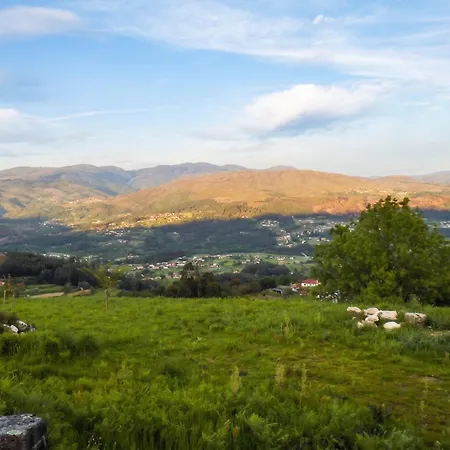 Charming House In Andeviso With Mountain View アルコス・デ・ヴァルデヴェス